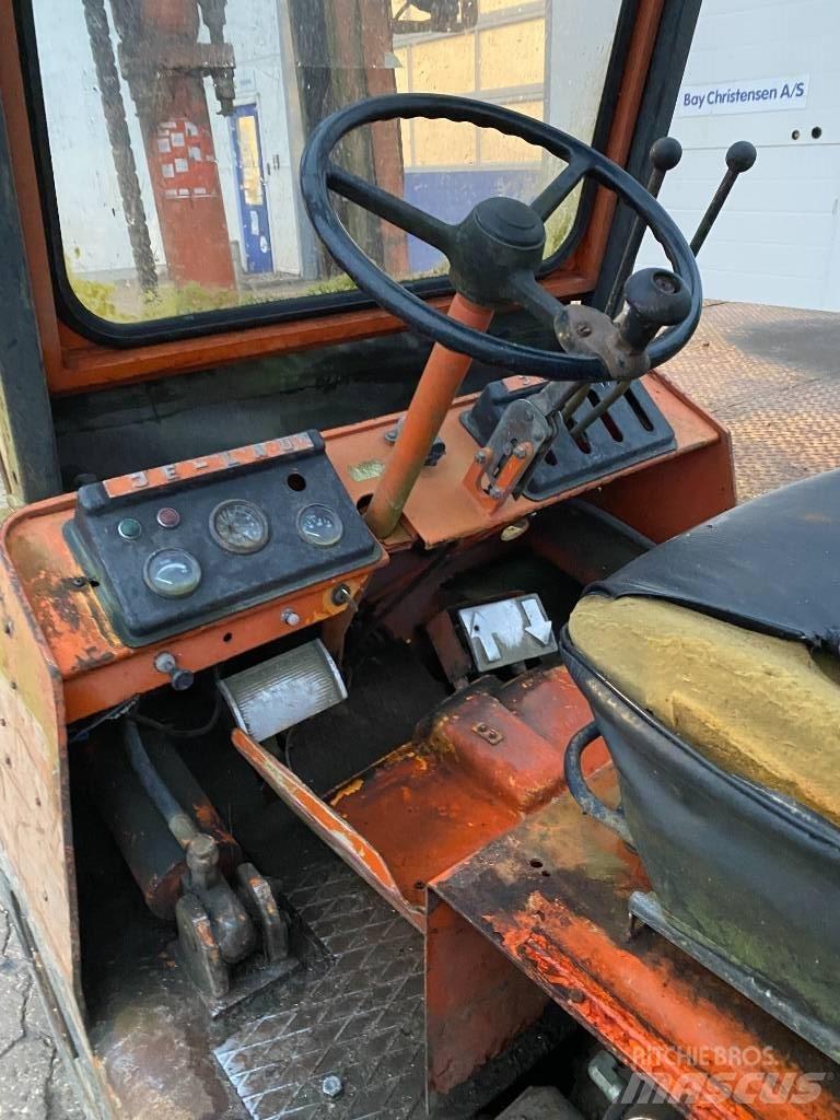 Jelau truck Other