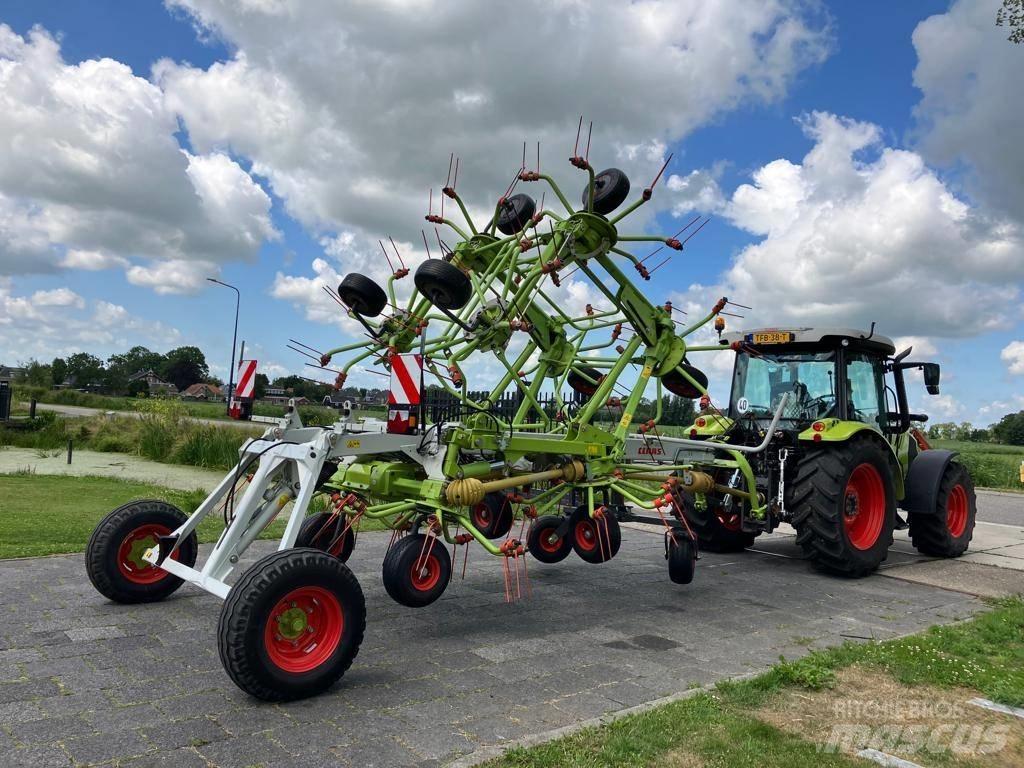 CLAAS Volto 1300 T Rakes and tedders