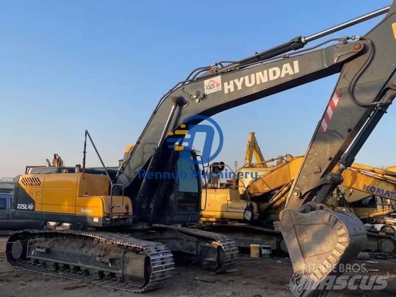 Hyundai 225VS Crawler excavators