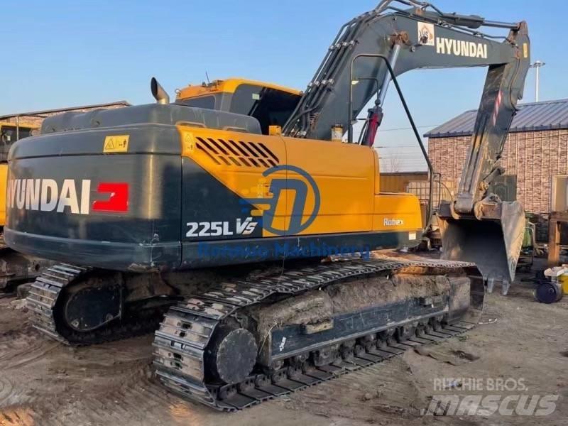 Hyundai 225VS Crawler excavators