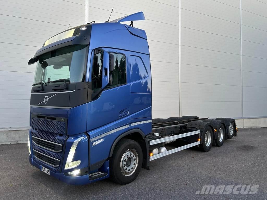 Volvo FH Chassis Cab trucks