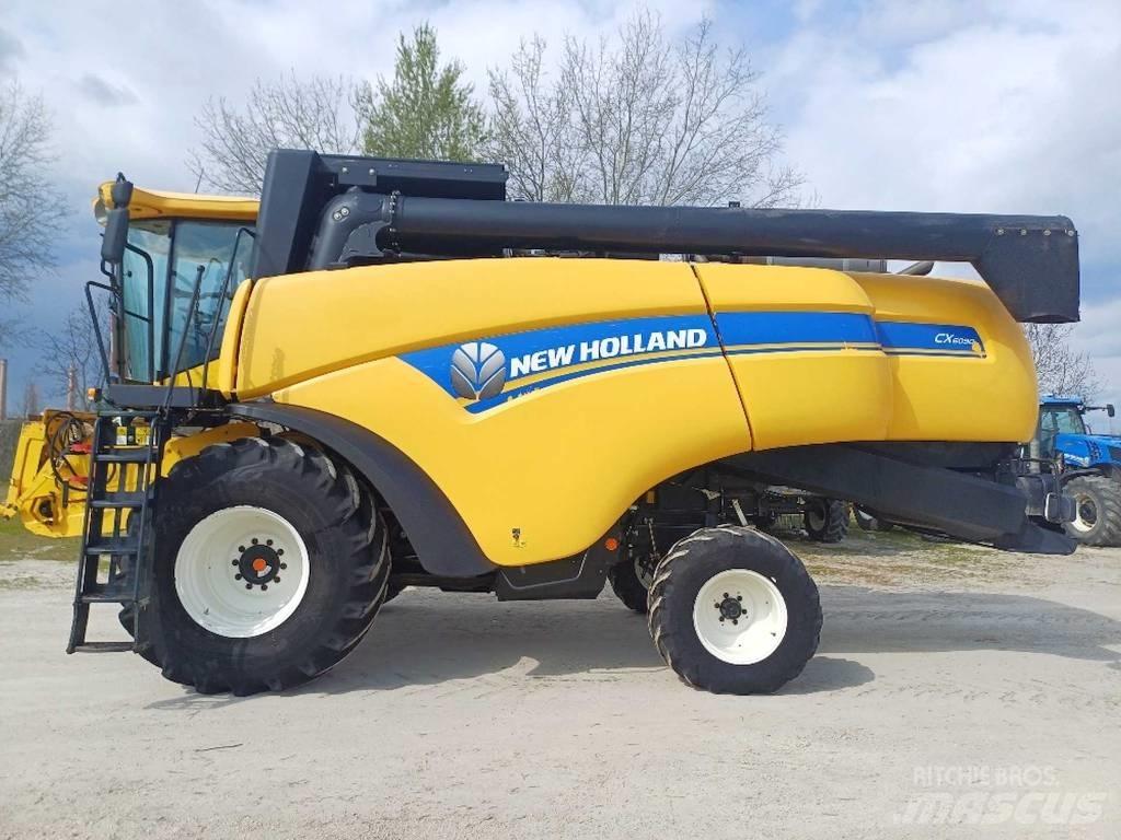 New Holland CX 6090 Combine harvesters