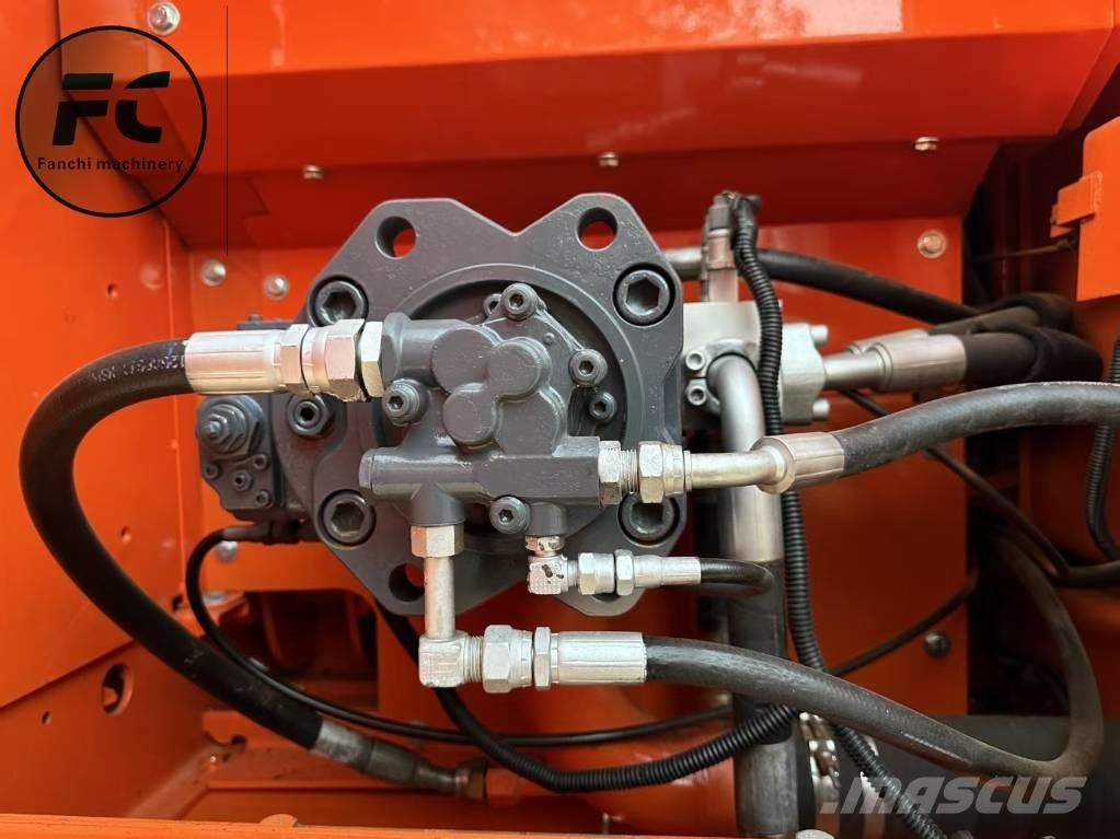 Doosan DX 225 LC Crawler excavators