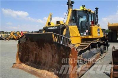 Komatsu D65 EX-16 Crawler dozers