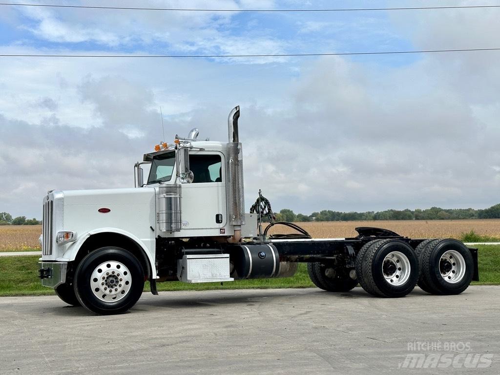 Peterbilt 388 Prime Movers