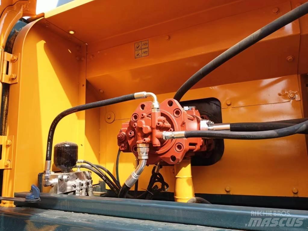 Hyundai 305-9 Crawler excavators