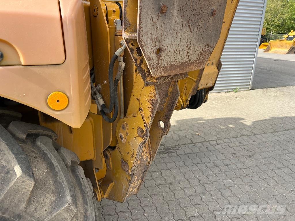 Hydrema 906 E Backhoe