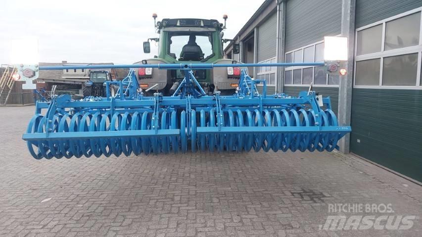 Lemken Kristall 9 Cultivators