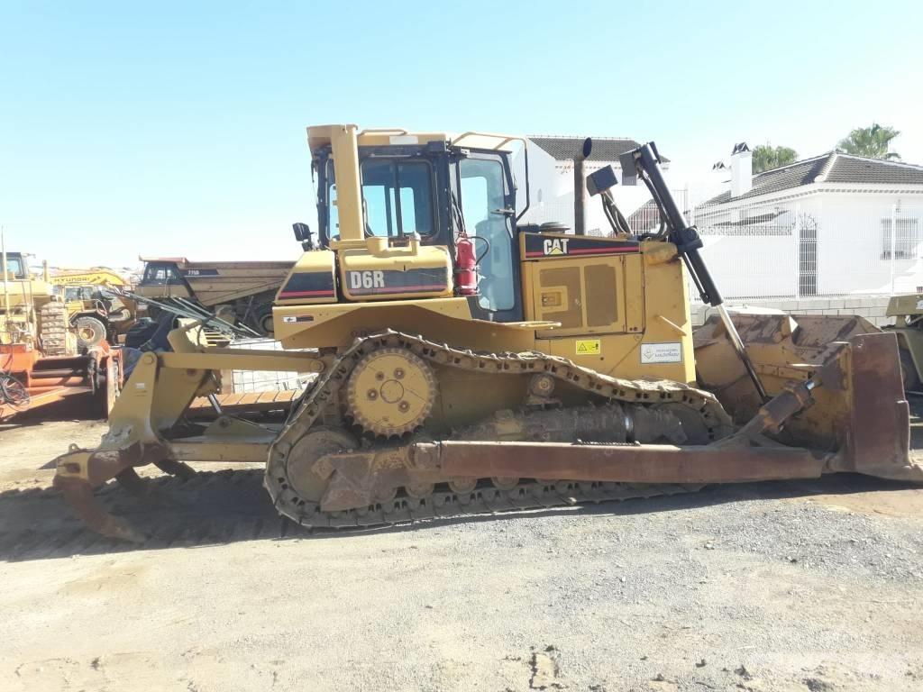 CAT D 6 R II Crawler dozers
