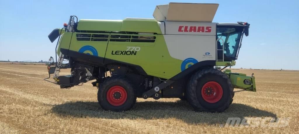 CLAAS Lexion 770 Combine harvesters
