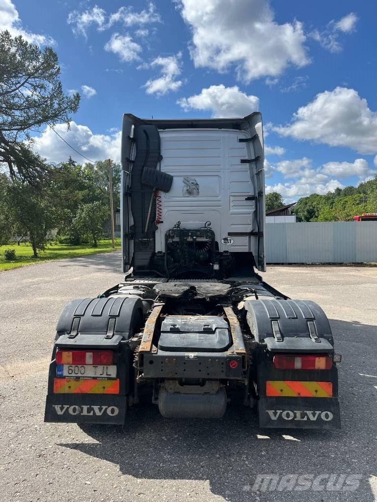 Volvo FH 12 Prime Movers