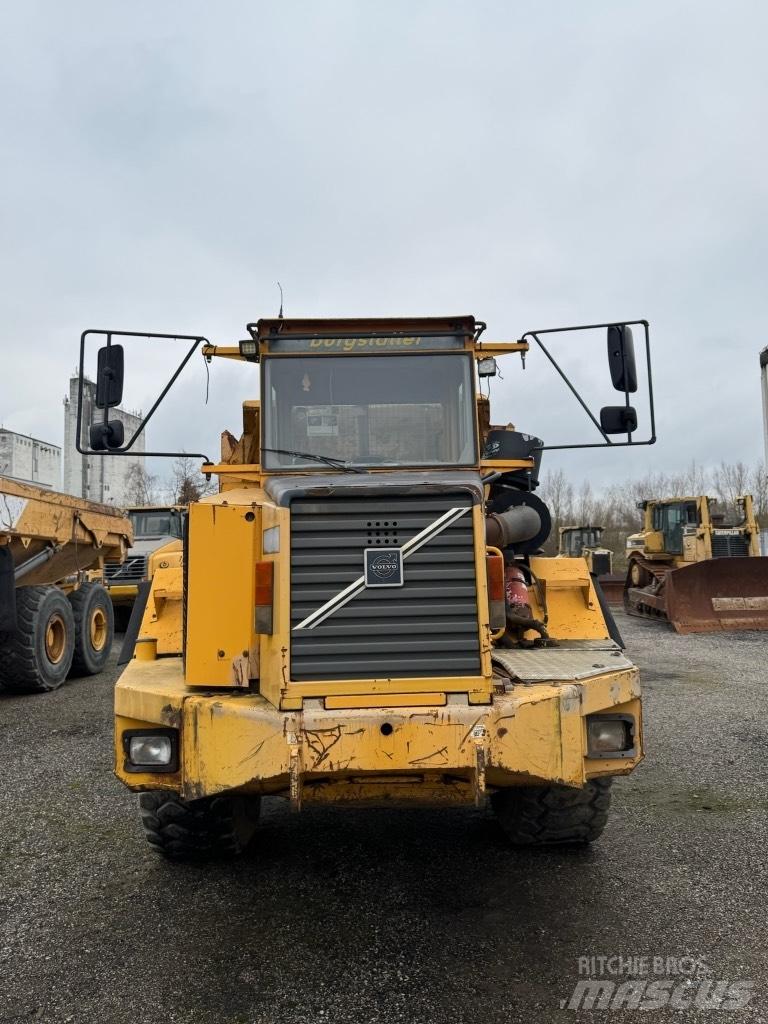 Volvo A 30 C Articulated Haulers