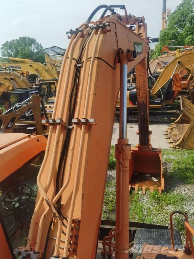 Doosan DH 210 W-7 Wheeled excavators