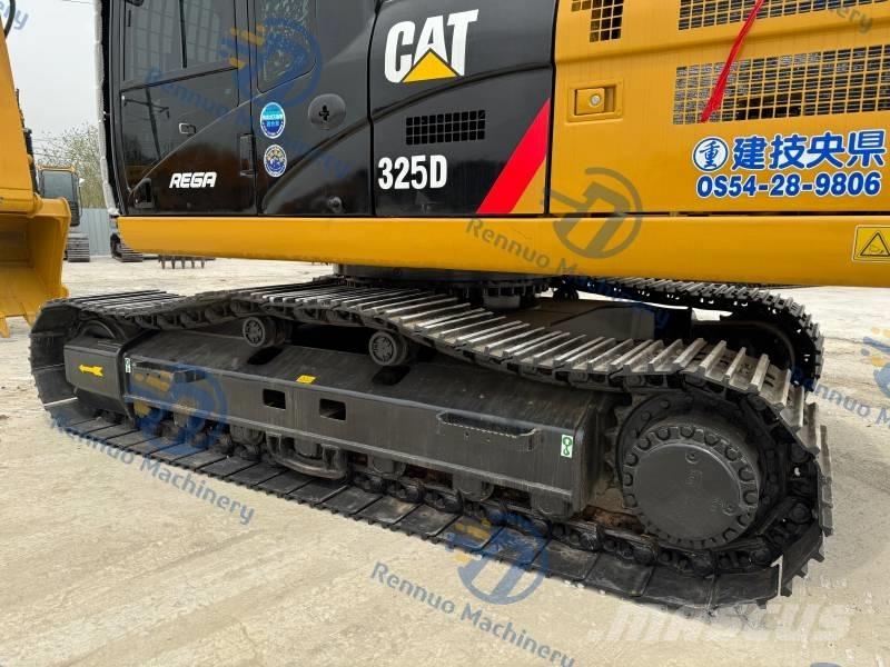 CAT 325D Crawler excavators
