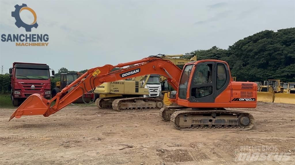 Doosan DX 120 Mini excavators  7t - 12t