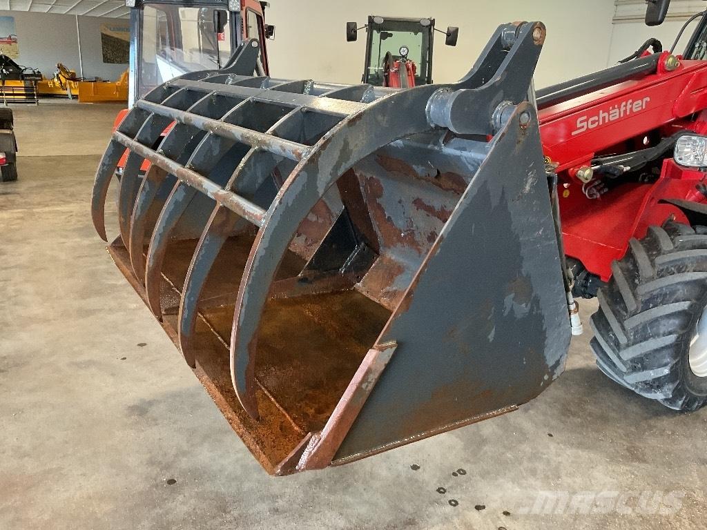 Stoll 200 Animal feeders