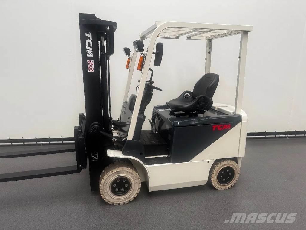 TCM FB25-8 Electric forklift trucks