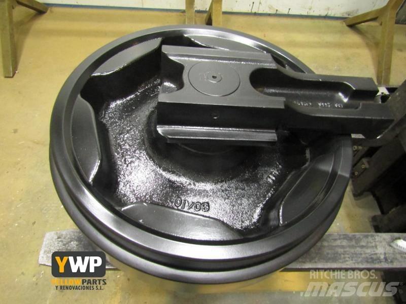 CAT 374D Idler Tracks, chains and undercarriage