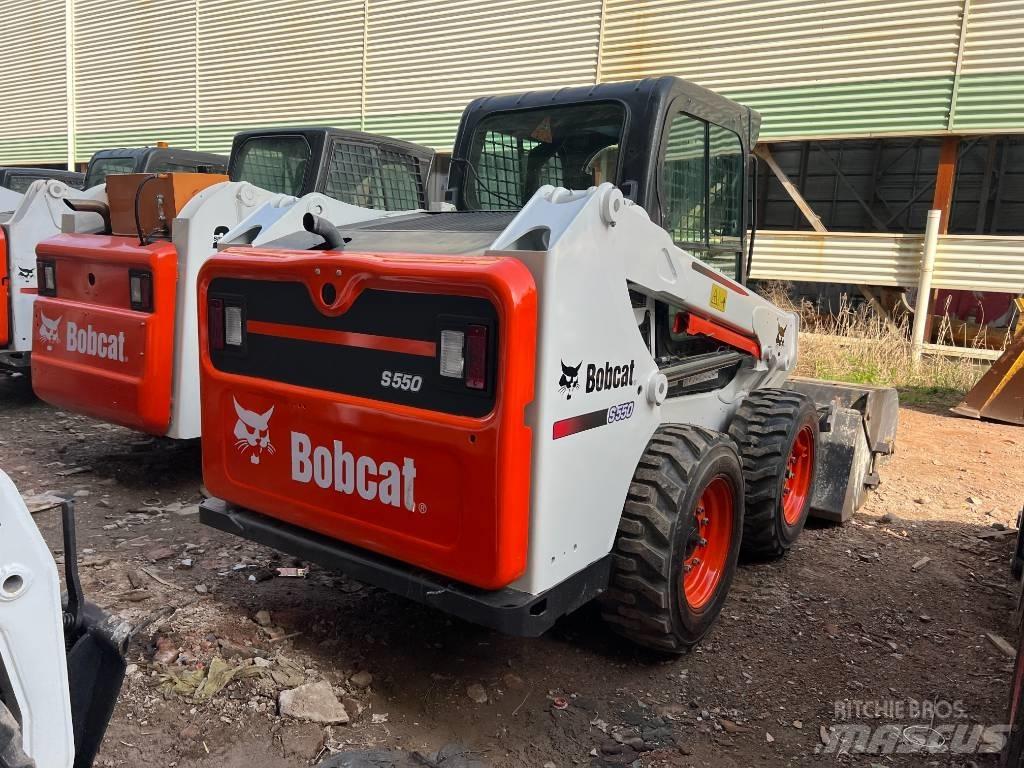 Bobcat S750 Skid steer loaders