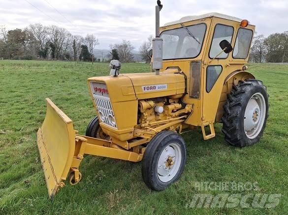 Ford 2000 TRACTOR Other