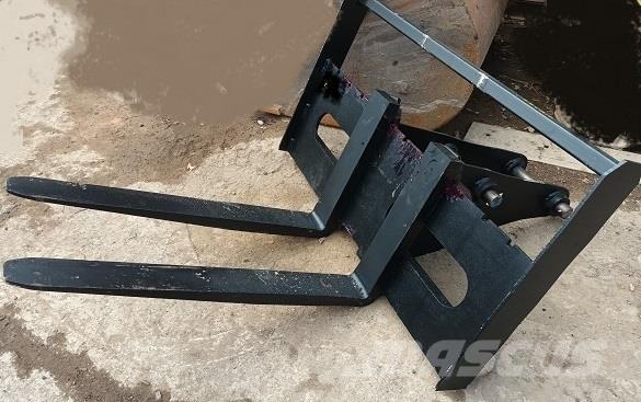  NEW 6T PALLET FORKS Other