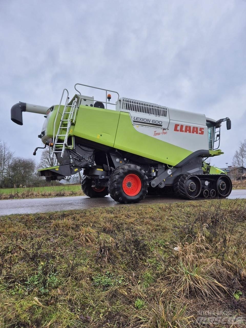 CLAAS LEXION 600 TT Combine harvesters