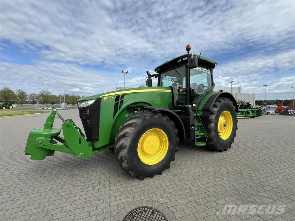 John Deere 8370R Tractors