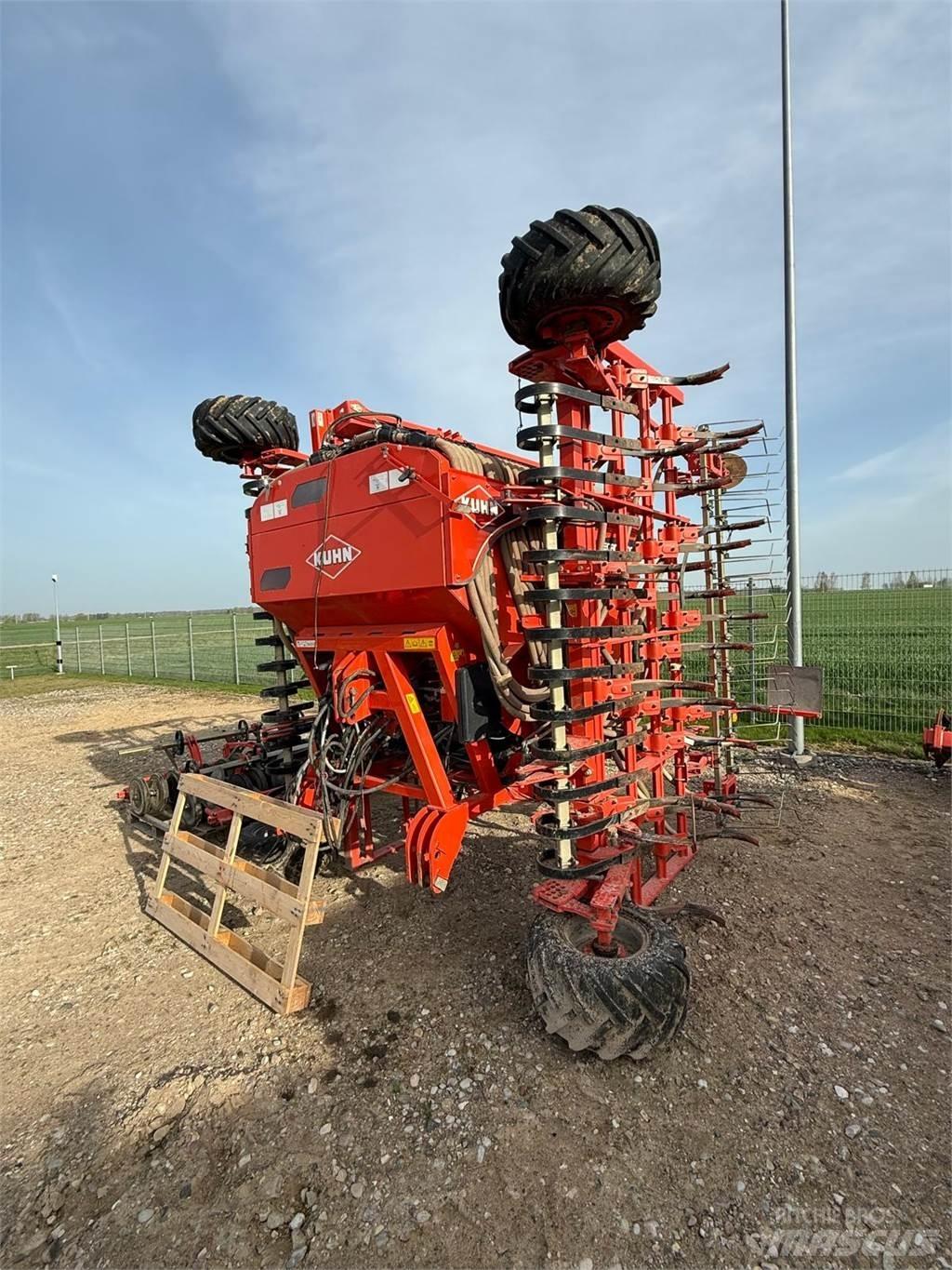 Kuhn MEGANT 600 Other