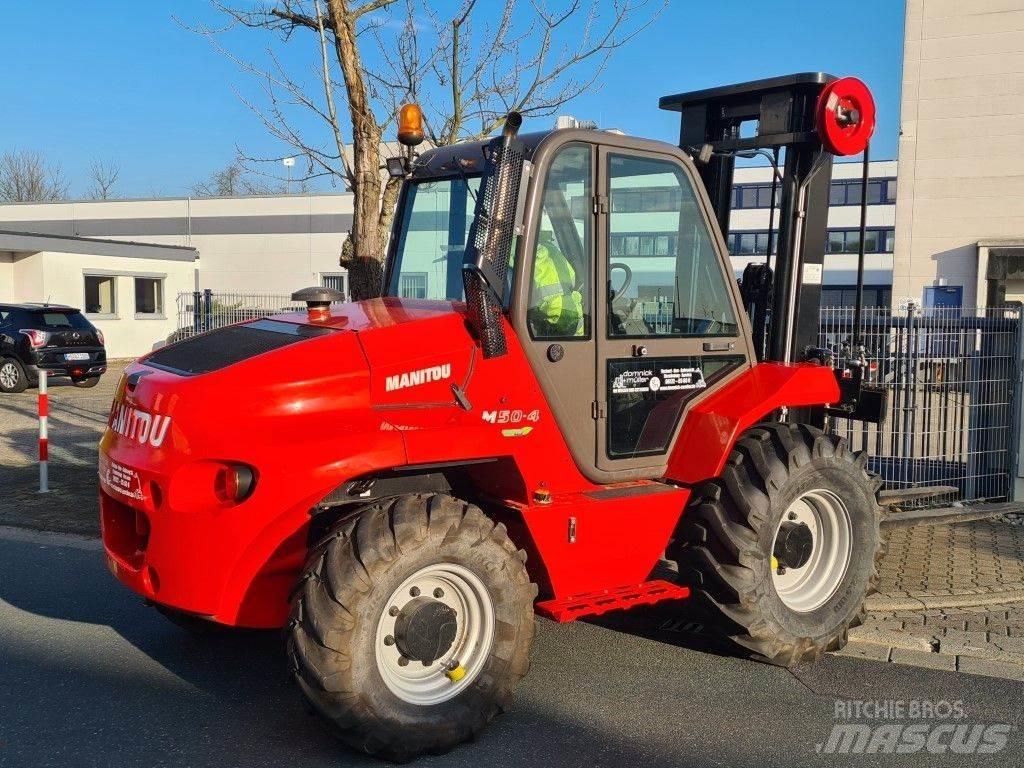 Manitou M50.4 Rough terrain truck