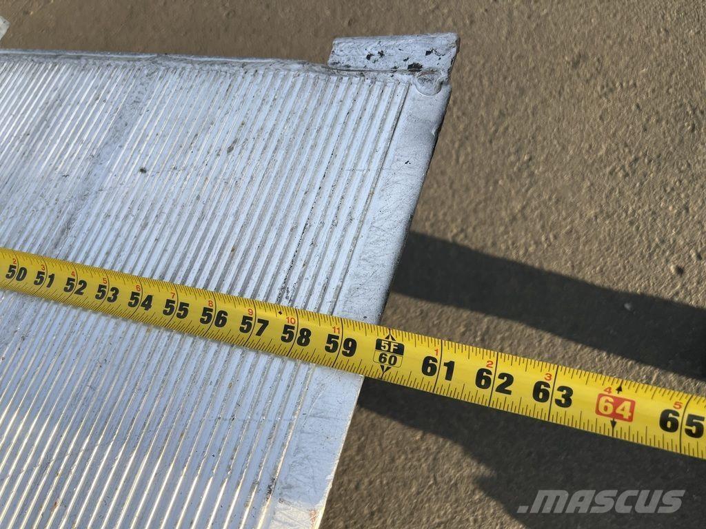 Maxon GTP3000 Goods and furniture lifts