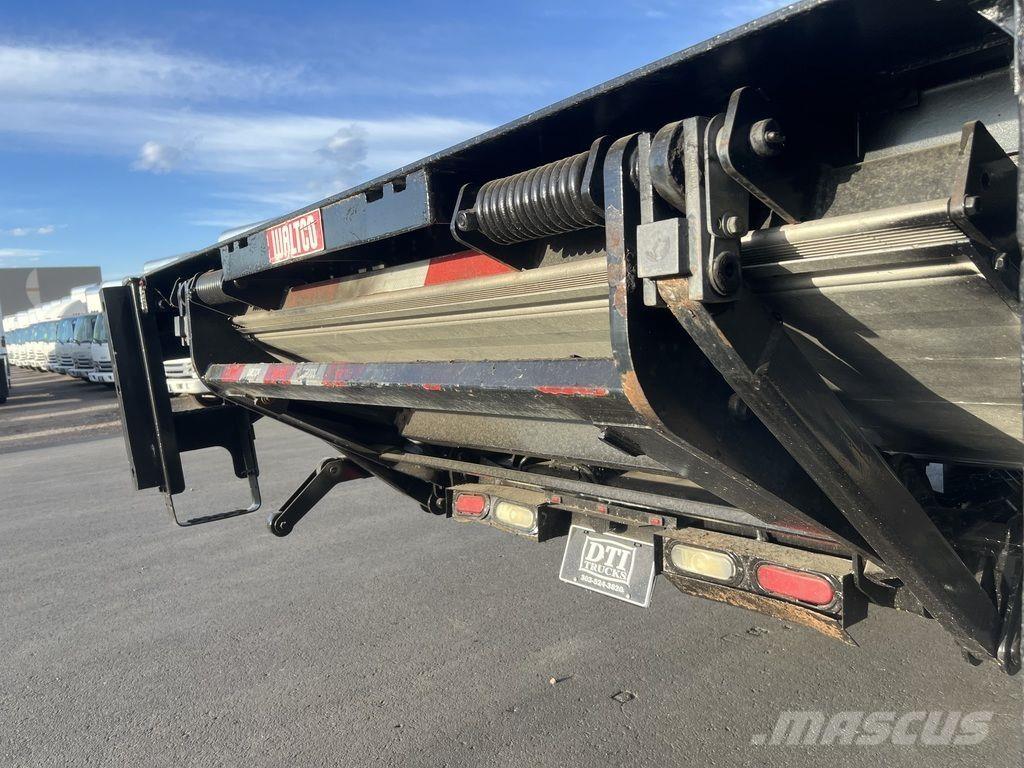  Waltco HFL30 Goods and furniture lifts