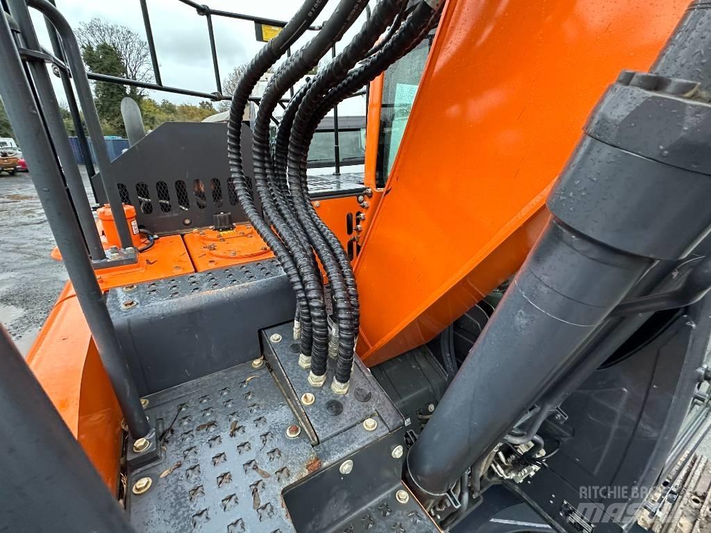 Doosan DX 140 LCR Crawler excavators