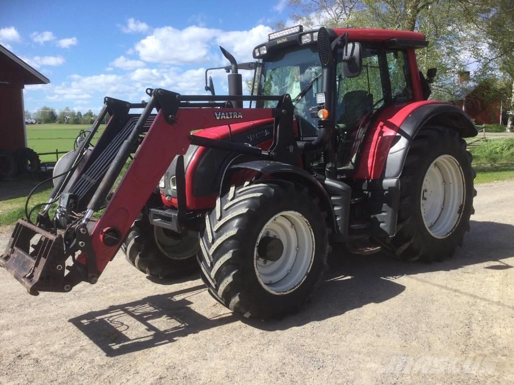Valtra N 142 Direct Tractors