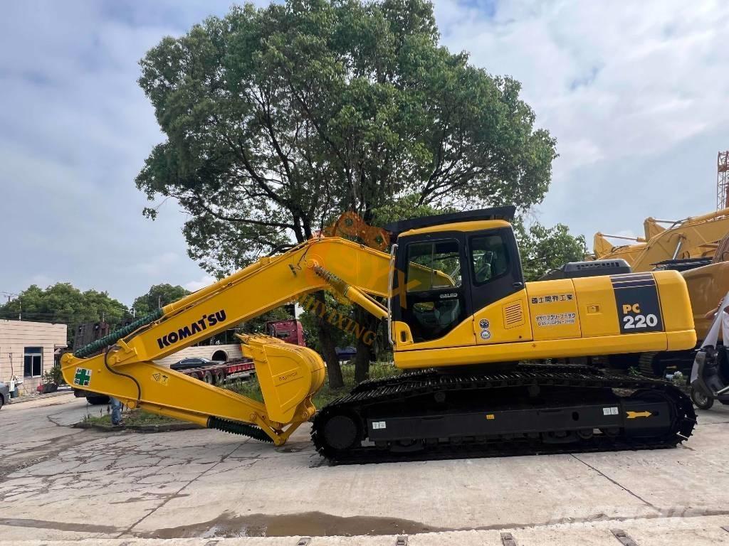 Komatsu PC 220-7 Crawler excavators