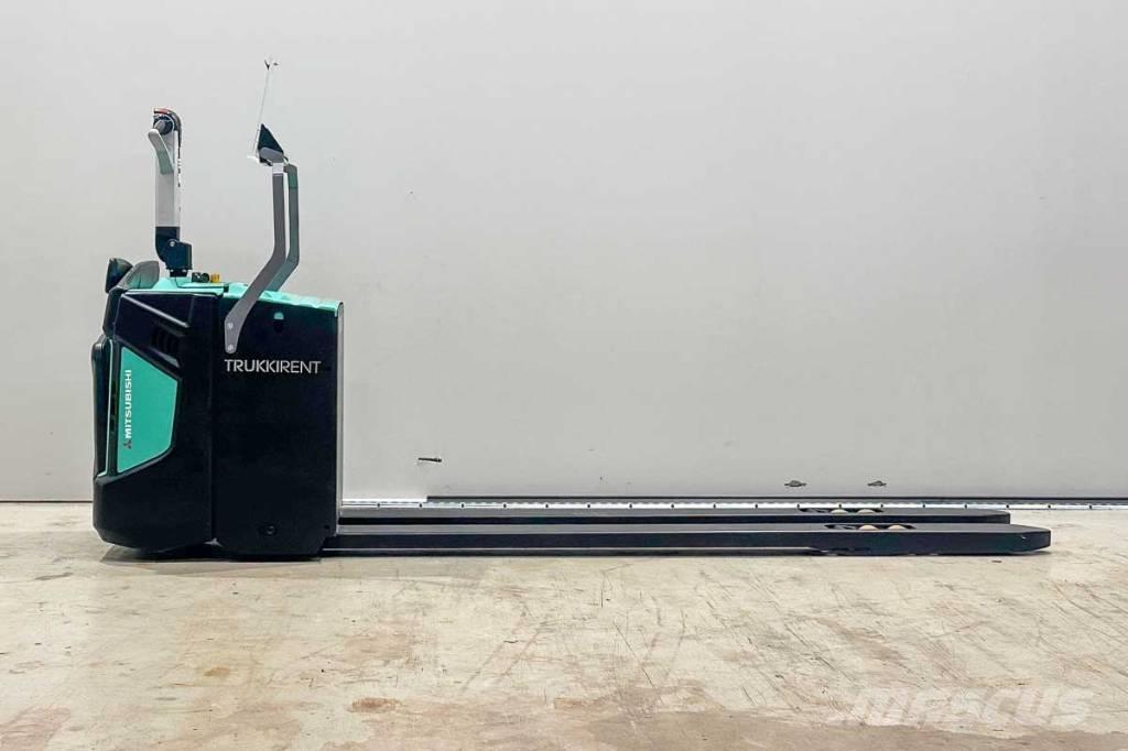 Mitsubishi PBV 20 N2 Low lift with platform