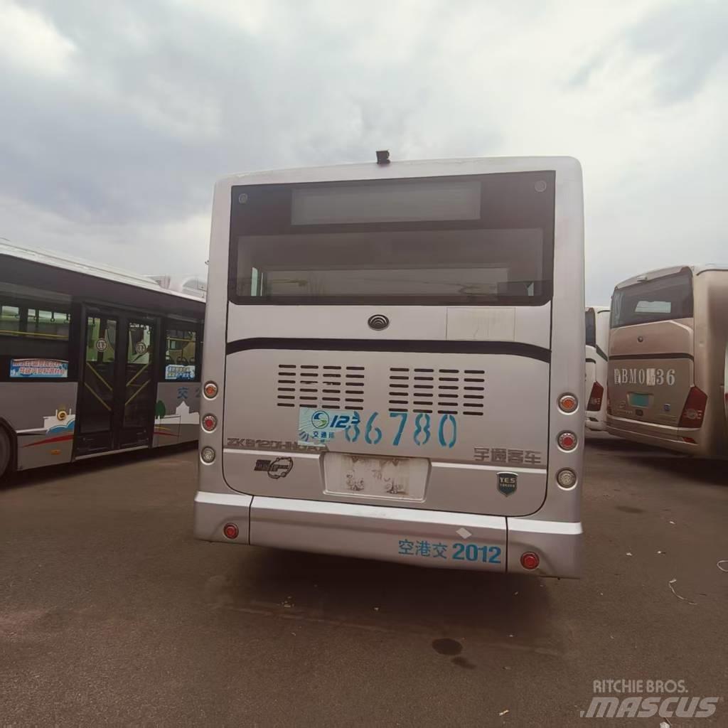 Yutong ZK6120DHNGAA City bus