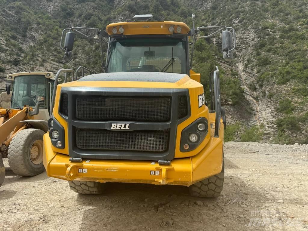 Bell B 30 E Articulated Haulers