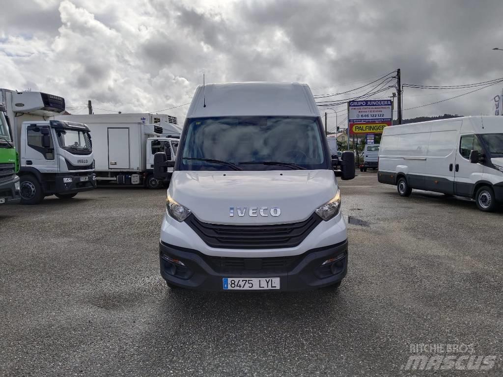 Iveco DAILY 35S16 Box body