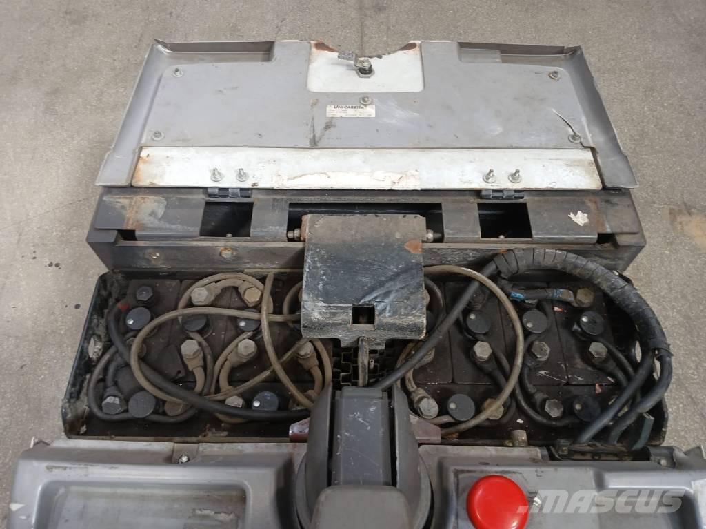 UniCarriers PLP 200 Low lift with platform