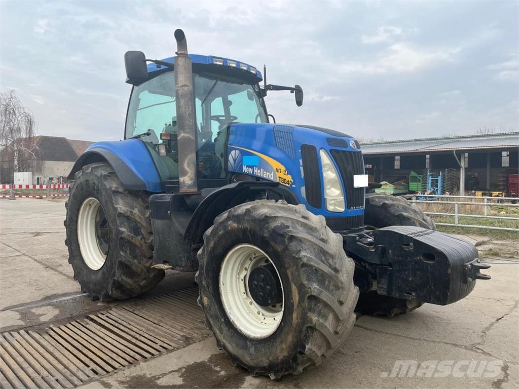 New Holland T8040 Tractors