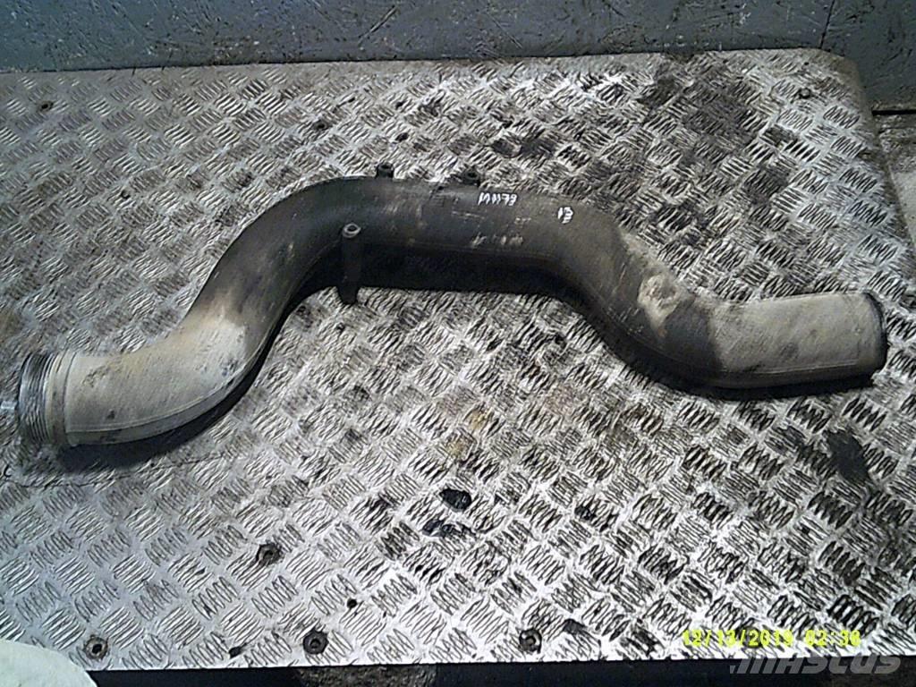 MAN TGA  51094113442 Radiators