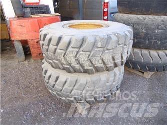  VKT 20,5x25 Tyres, wheels and rims