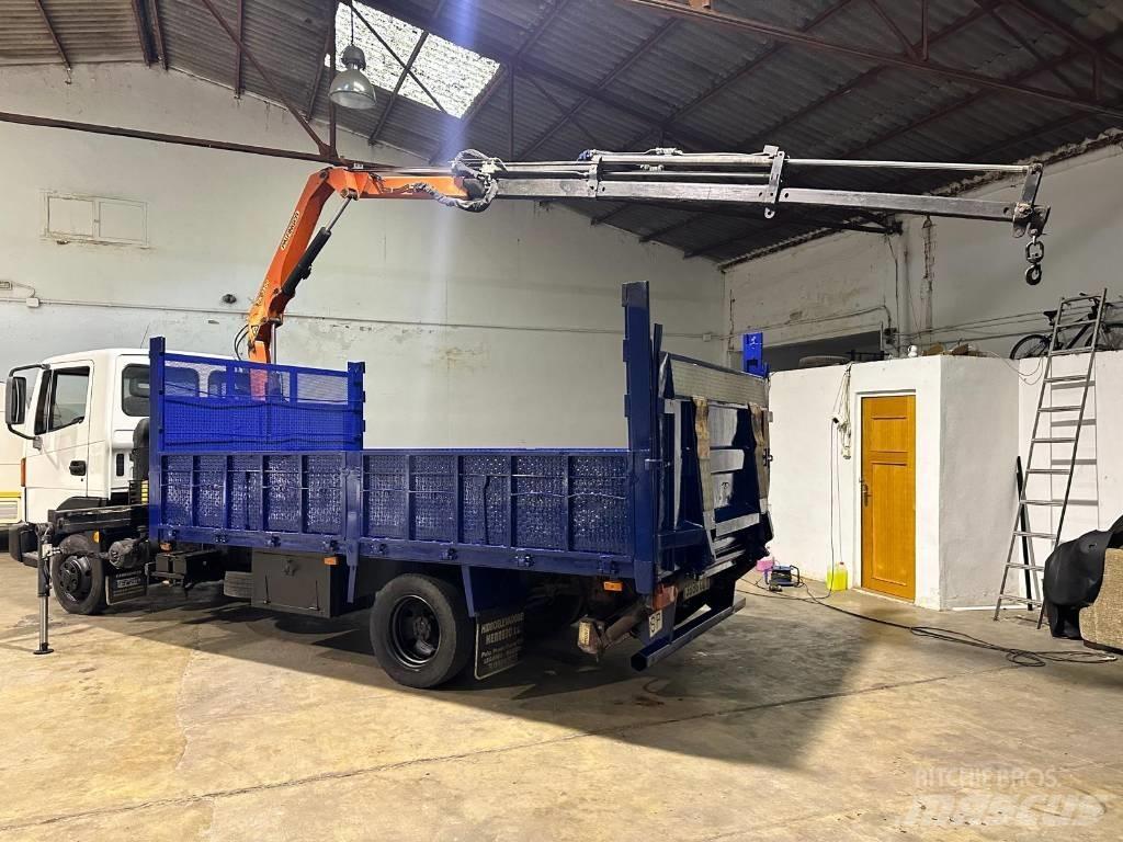 Nissan ATLEON 140 Flatbed / Dropside trucks