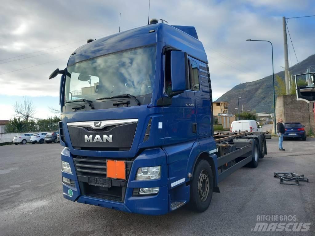 MAN TGX 26.420 Transport vehicles