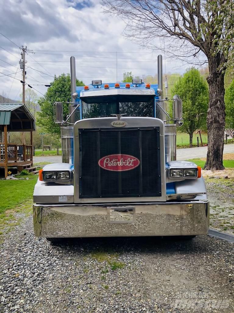 Peterbilt 379 Prime Movers