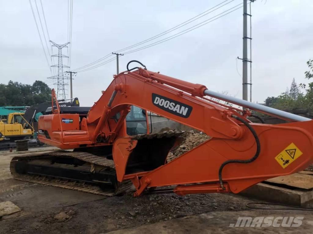 Doosan DH225LC-9 Crawler excavators