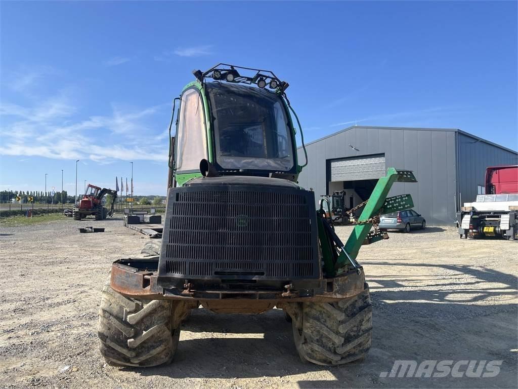 John Deere 1010E Harvesters