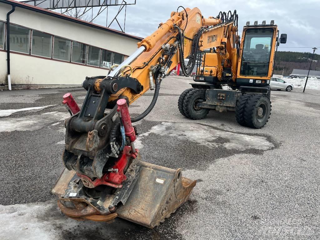 Hyundai 140w 9A Wheeled excavators