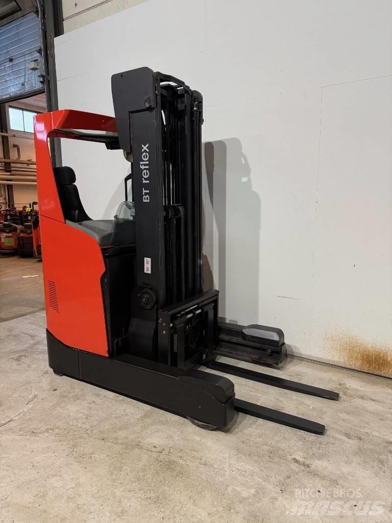 Toyota truck RRE200H Reach truck