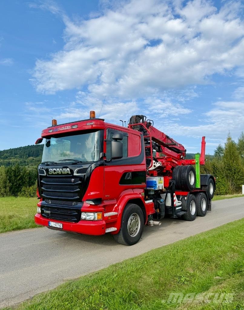 Scania R580 V8 6x4 Box trucks